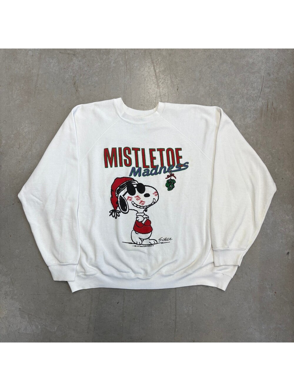 Vintage 80s Snoopy Mistletoe Madness Flawed Sweatshirt Extra Extra Large White